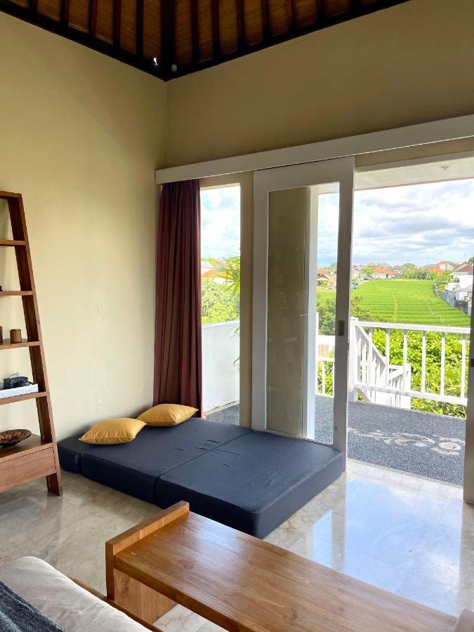 Private Suite In A Kids Friendly Big Shared Villa In Canggu Exterior foto