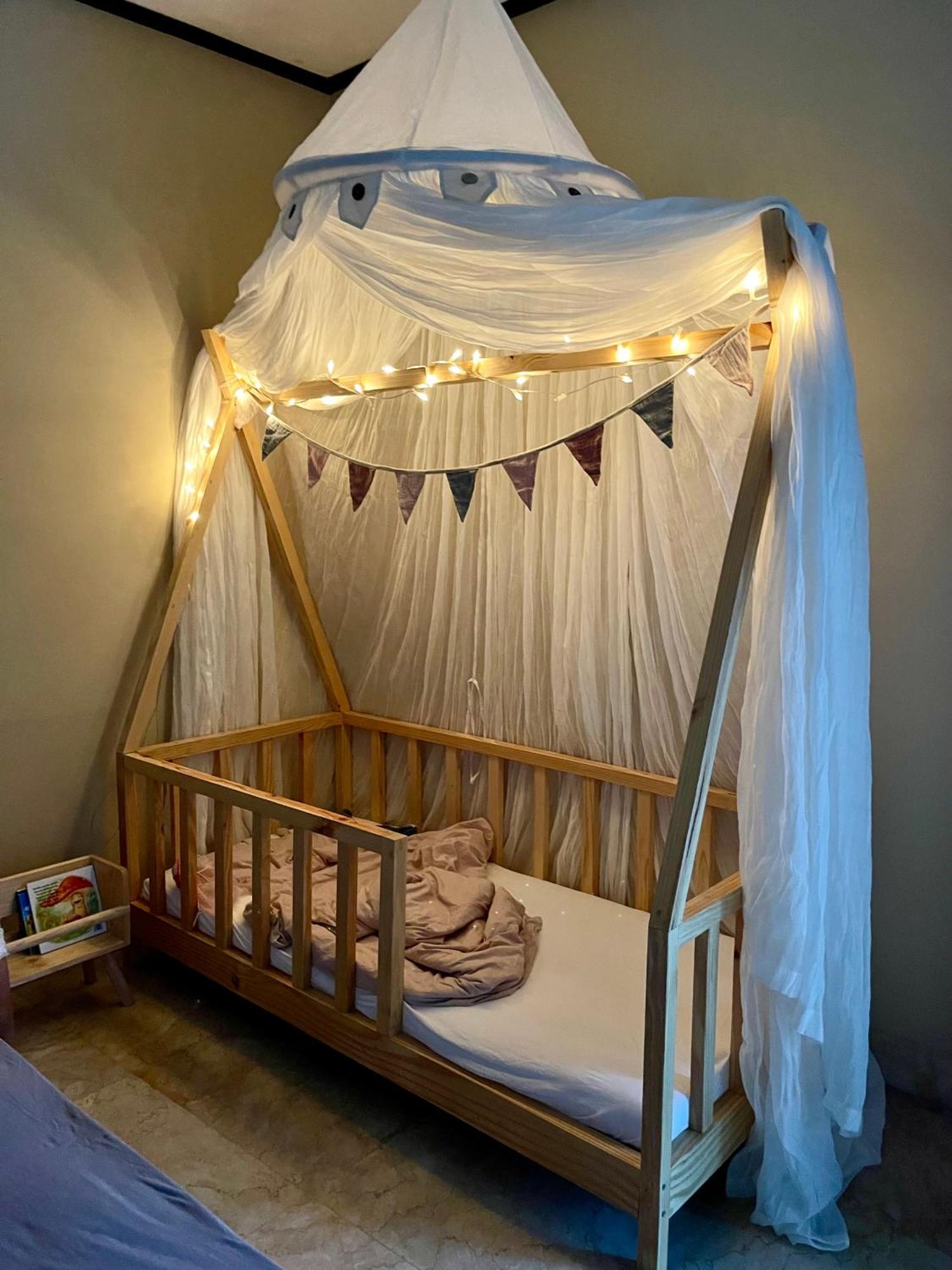 Private Suite In A Kids Friendly Big Shared Villa In Canggu Exterior foto