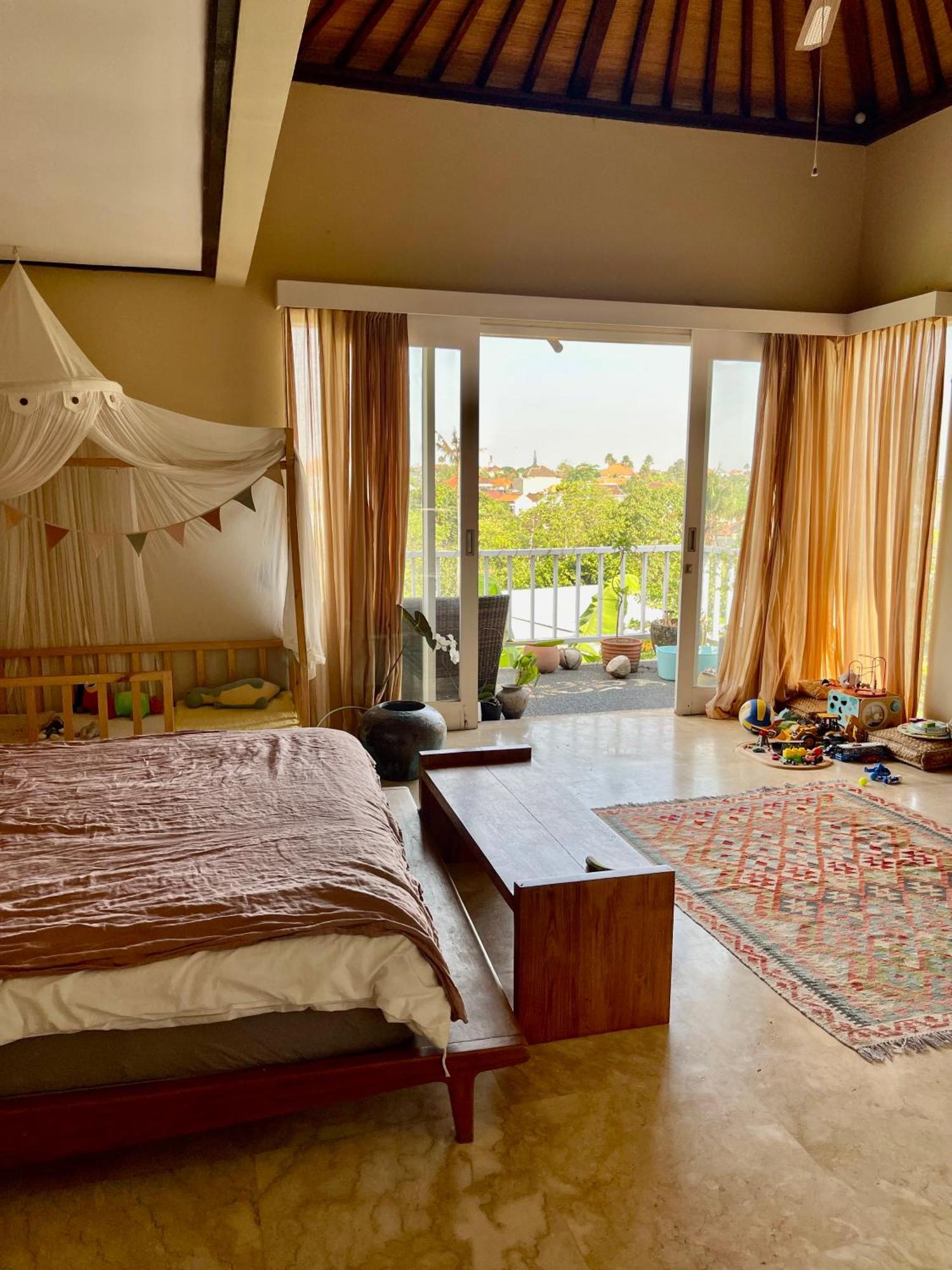 Private Suite In A Kids Friendly Big Shared Villa In Canggu Exterior foto